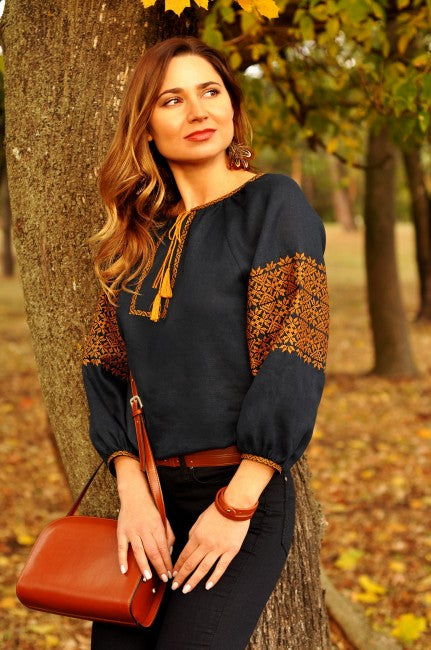 Women's linen Vyshyvanka. Navy shirt with orange embroidery