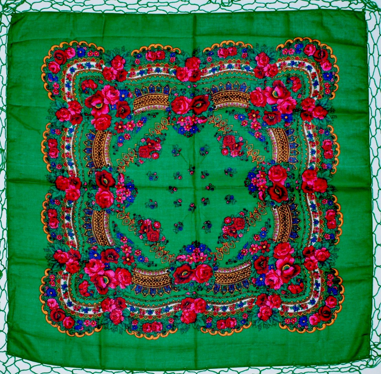 Ukrainian shawl "Hustka". Green. Small