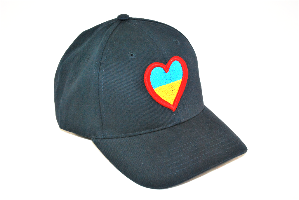 3D embroidered hat "Ukie heart"