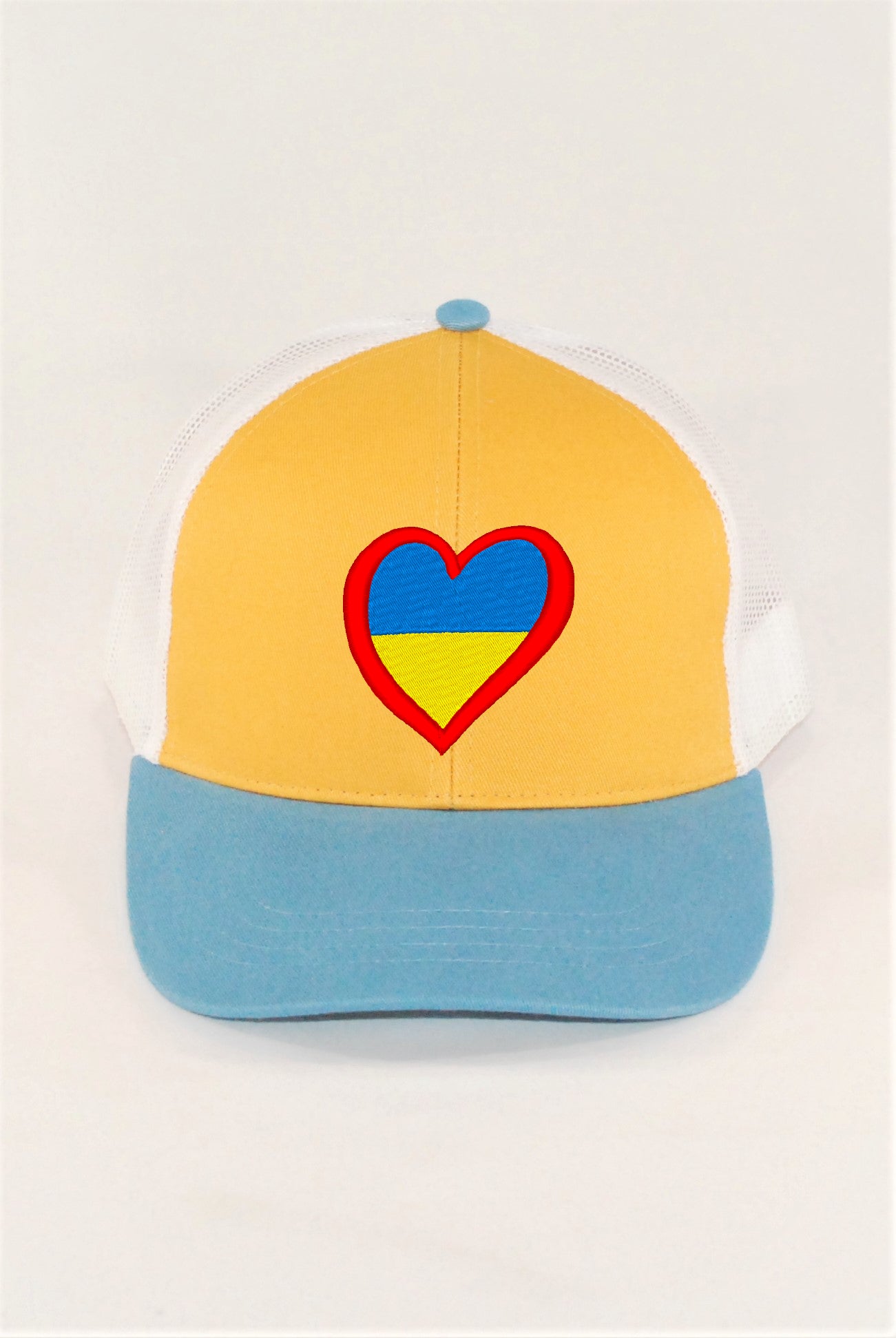 3D embroidered hat "Ukie heart"